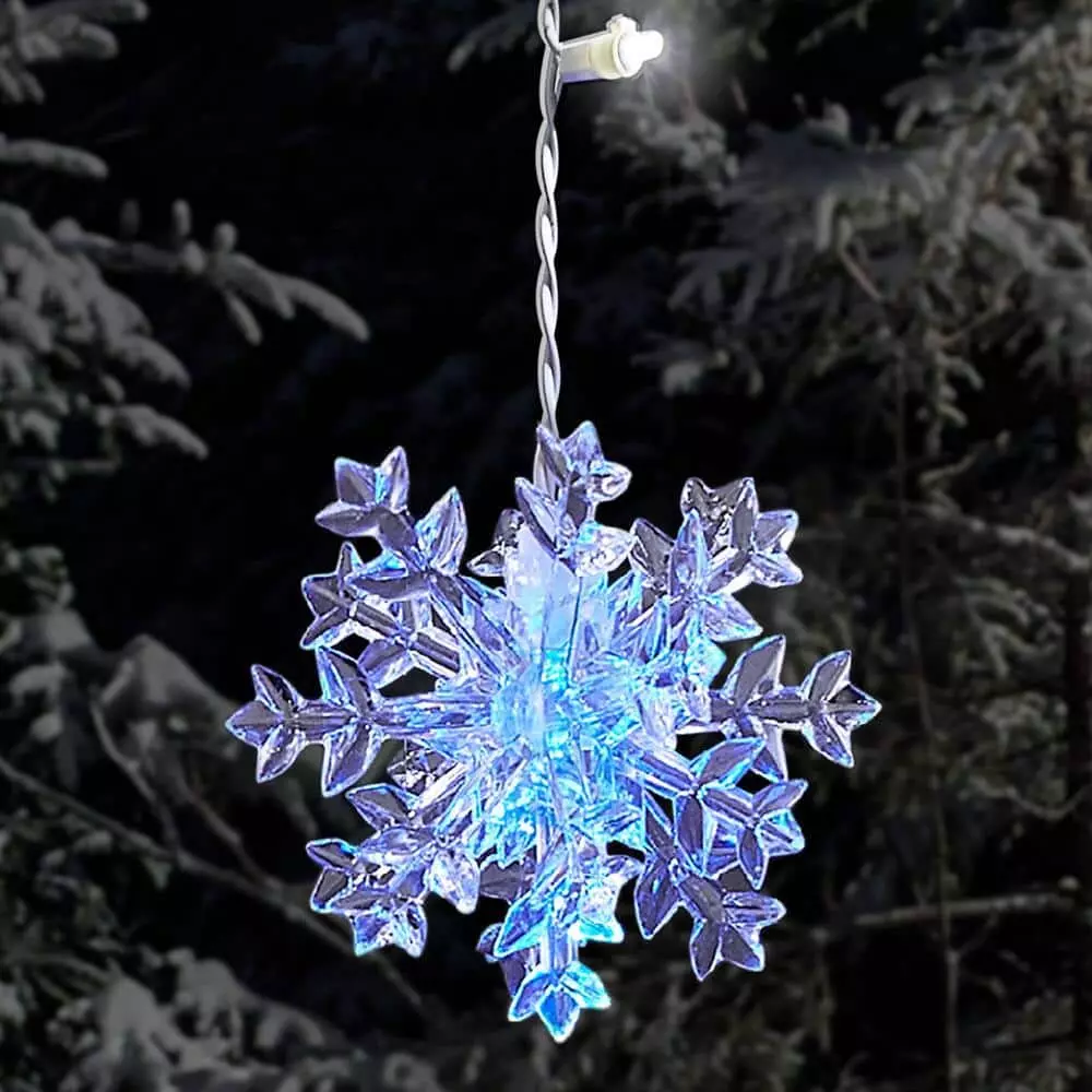 Home Accents Holiday 70L Cool White Dome Icicle With Snowflakes Lights 6 Home Accents Holiday 70L Cool White Dome Icicle With Snowflakes Lights - Image 4