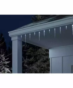 Home Accents Holiday 25L Cool White LED Icicle Lights -Home Accents Holiday Shop home accents holiday icicle lights ty771 1315 e1 1000