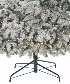 Home Accents Holiday 7.5 ft Mixed Pine Flocked LED Christmas Tree -Home Accents Holiday Shop home accents holiday pre lit christmas trees 2397120hdc 66 1000