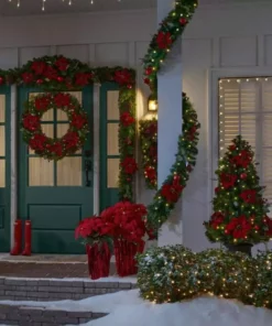 Home Accents Holiday 4.5 ft Berry Bliss Potted Christmas Tree -Home Accents Holiday Shop home accents holiday pre lit christmas trees chzh3811995th8 1d 1000