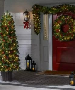 Home Accents Holiday 6.5 ft Paces Hill Pine Potted Christmas Tree -Home Accents Holiday Shop home accents holiday unlit christmas trees 22rt1142217 1d 1000